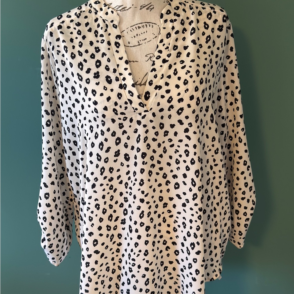Lush Black & Cream Pink Leopard Print V-Neck Tunic